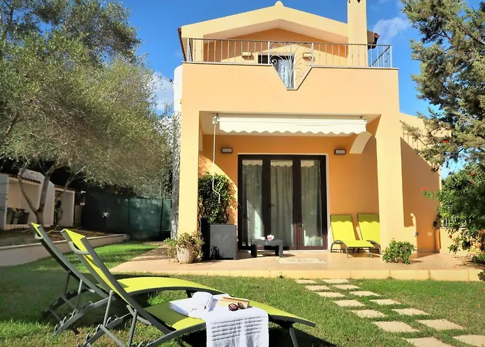 Pellicano By Interhome Nyaraló *